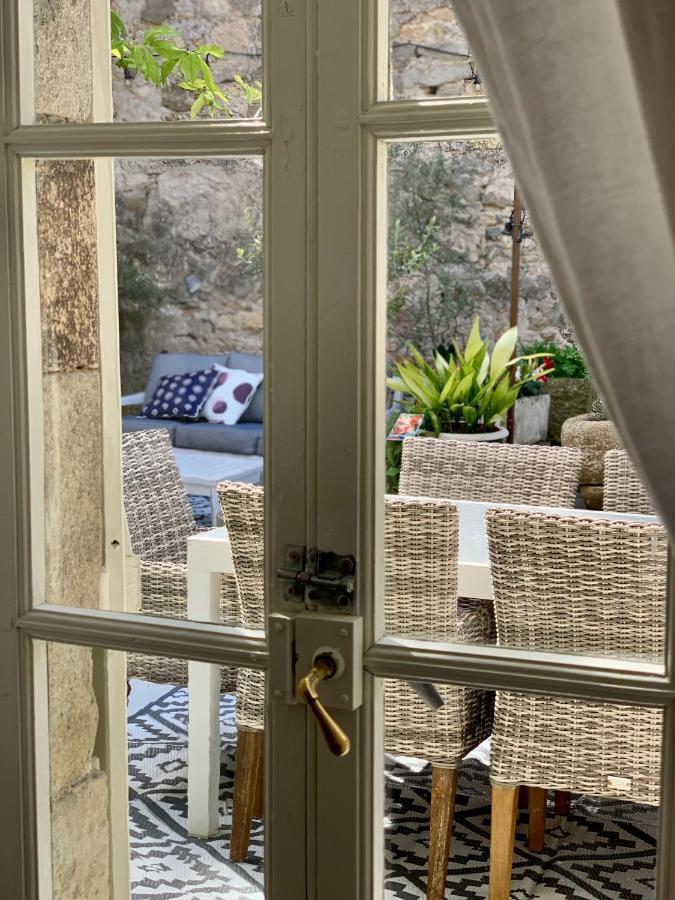 L'Ancienne Boulangerie Bed & Breakfast Caunes-Minervois Екстериор снимка