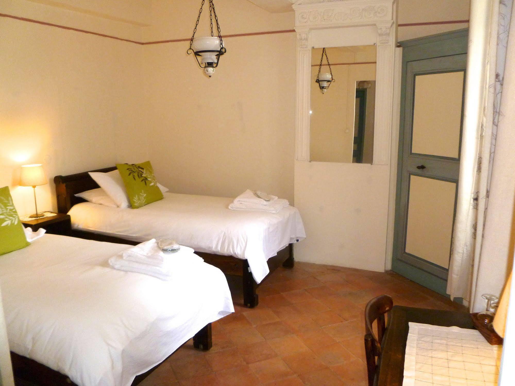 L'Ancienne Boulangerie Bed & Breakfast Caunes-Minervois Екстериор снимка