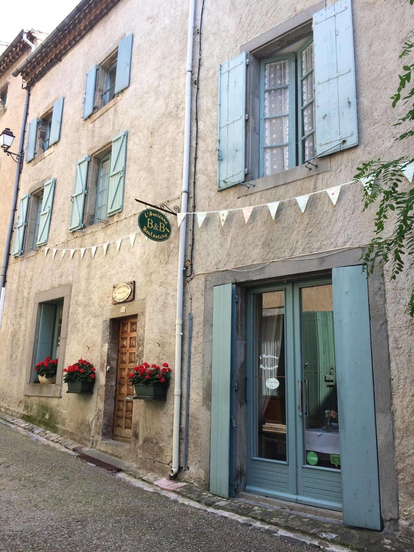 L'Ancienne Boulangerie Bed & Breakfast Caunes-Minervois Екстериор снимка